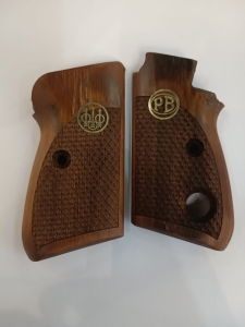 Beretta Mod 70 Kök Ceviz Kabze